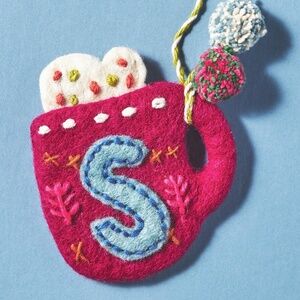NWT Anthropologie Snow Day Monogram Felt Christmas Tree Ornament Letter S